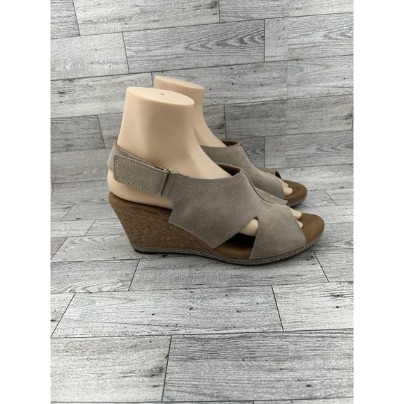 Clarks Shoes Womens Size 8.5 Suede Cork Wedge Sandals Cushion Soft Collection - Picture 9 of 15